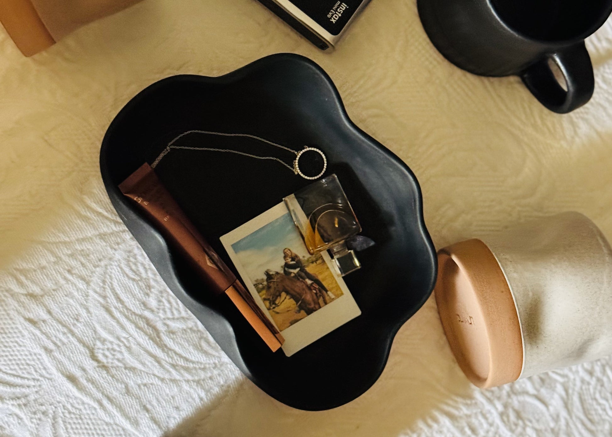 The Keep-All Tray